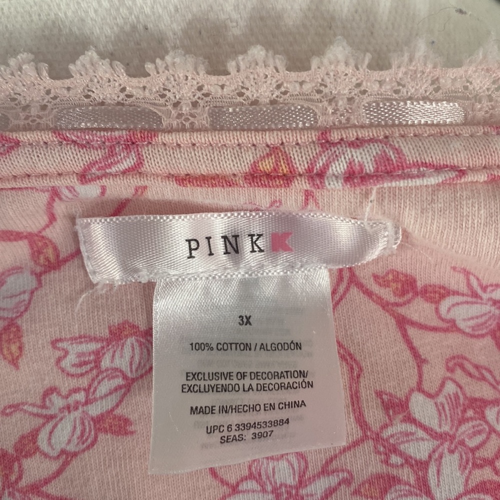 02:06 - 3/$25 Bundle Only PINK K floral night gown - Picture 7 of 15